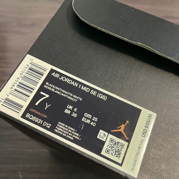 ***** SOLD ****** - Picture 6 of 7